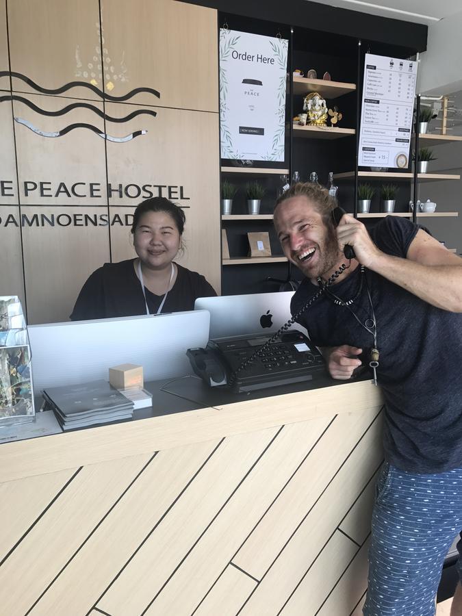 The Peace Hostel Damnoen Saduak Exterior photo