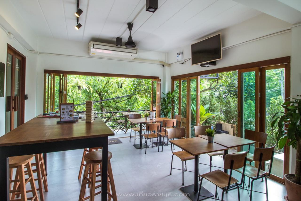 The Peace Hostel Damnoen Saduak Exterior photo